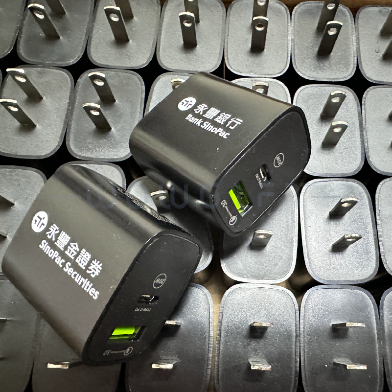 客製 USB 插頭．品牌辦公文具組．企業活動贈品